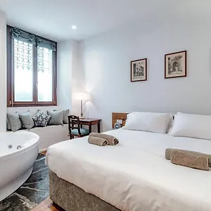 suite-la-storica-by-house-of-travelers.it-lombardy.com/