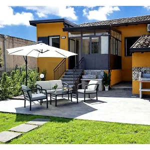 https://la-sciara-etna-home.sicilyhotelsitaly.net