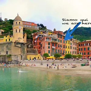 vernazza-vacation-2.hotelitalianriviera.com/