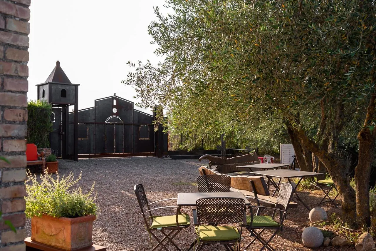 Country House Art And Garden Italy