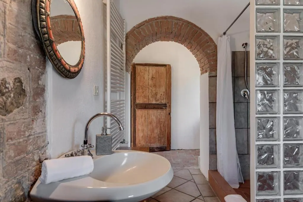 Country House Art And Garden Monte Antico 0*,  Italië