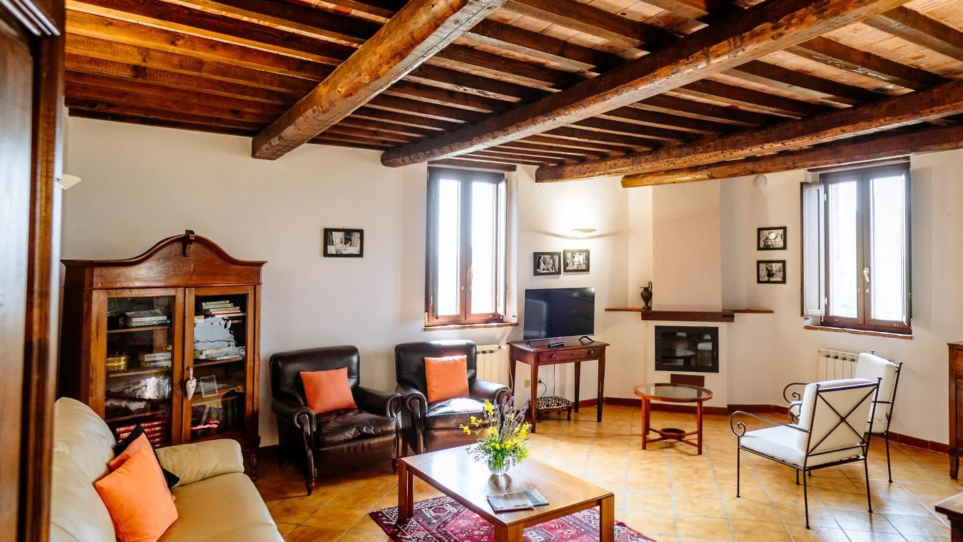 Country House Art And Garden Monte Antico Italië
